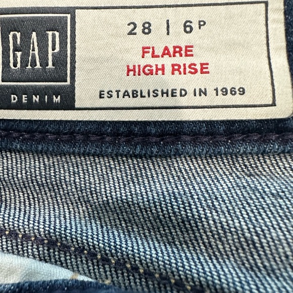 GAP 1969 Flare High Rise Dark Wash Jean size 28 Petite - Picture 6 of 8